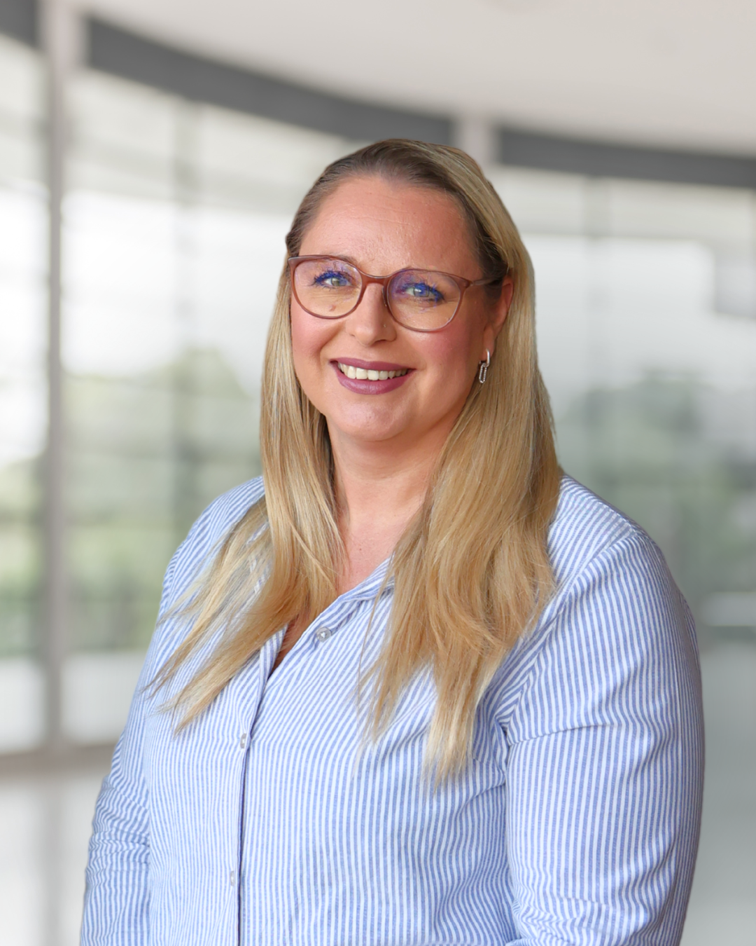 Mach Deine Ausbildung bei der Linimed GmbH: Kontaktiere unser Team Ausbildungskoordination.